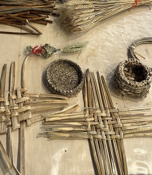L. Robertson small cordage and basketry samples