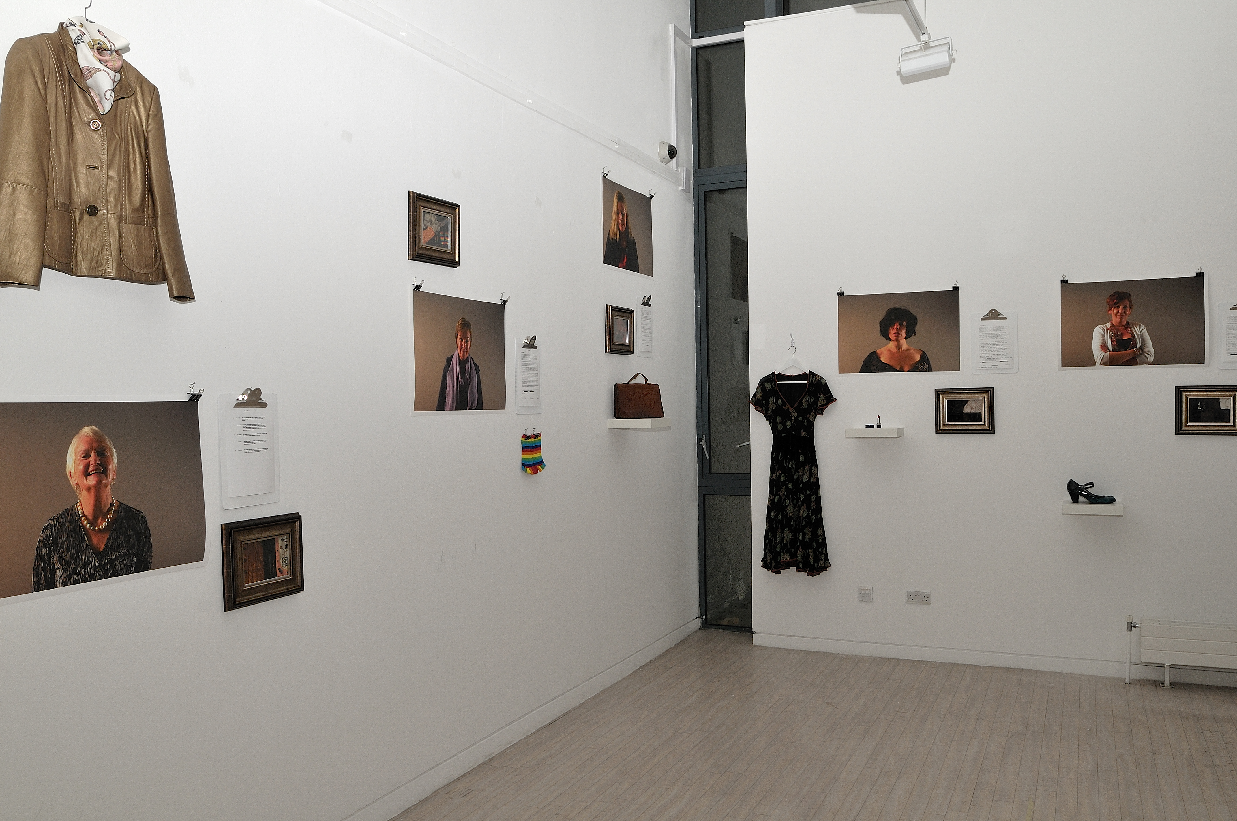 The situal self: fashioning identity discourses and loved objects - RADAR